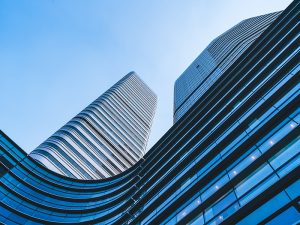 建筑技术人员比例