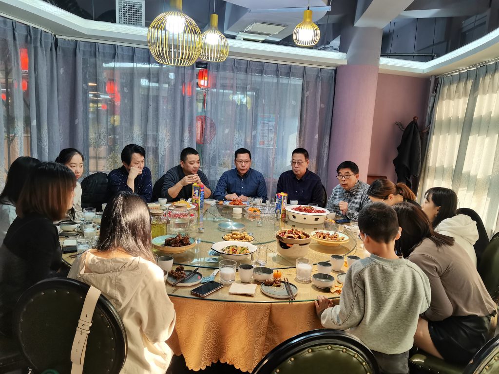 管理公司团队